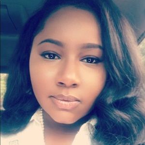 Meet your Posher, Destiny